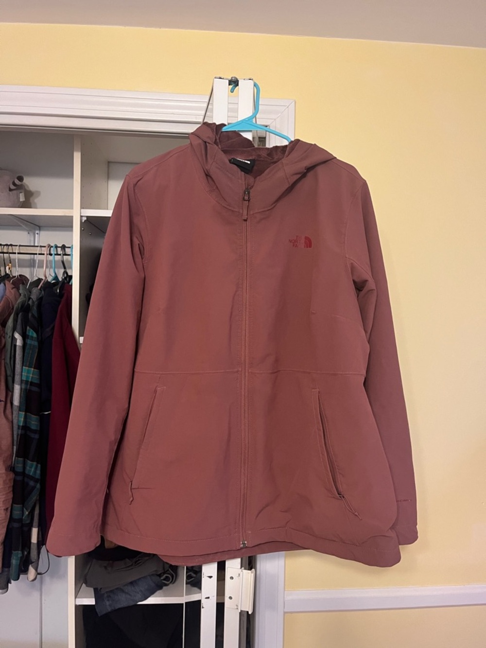 The North Face Size 1X Dusty Rose Hooded Softshell Jacket